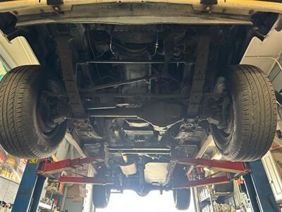 1984 Jeep Grand Wagoneer 4dr   - Photo 30 - Madison, WI 53716