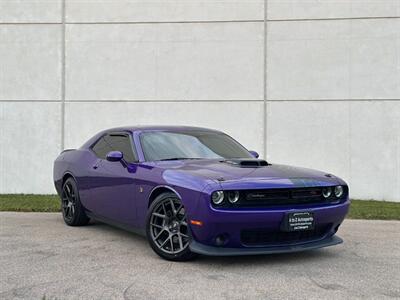 2018 Dodge Challenger 392 HEMI Scat Pack Shaker   - Photo 2 - Madison, WI 53716