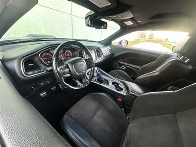 2018 Dodge Challenger 392 HEMI Scat Pack Shaker   - Photo 16 - Madison, WI 53716