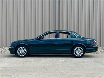 2003 Jaguar S-Type 4.2   - Photo 6 - Madison, WI 53716