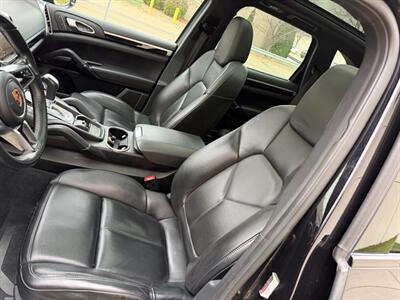 2016 Porsche Cayenne - Photo 26 - Madison, WI 53716