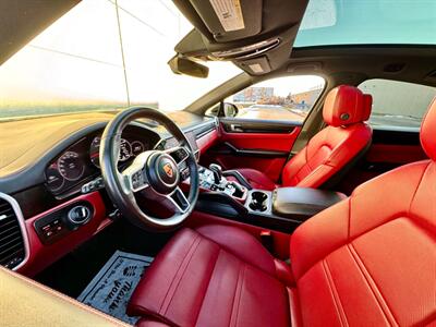 2020 Porsche Cayenne Coupe   - Photo 16 - Madison, WI 53716