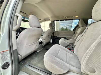 2016 Toyota Sienna LE 8-Passenger   - Photo 20 - Madison, WI 53716