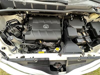 2016 Toyota Sienna LE 8-Passenger   - Photo 30 - Madison, WI 53716