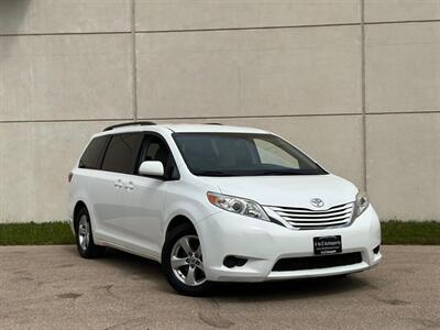 2016 Toyota Sienna LE 8-Passenger   - Photo 2 - Madison, WI 53716