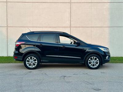 2017 Ford Escape SE   - Photo 7 - Madison, WI 53716