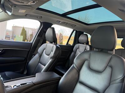 2020 Volvo XC90 T6 Momentum 6-Passenger - Photo 22 - Madison, WI 53716