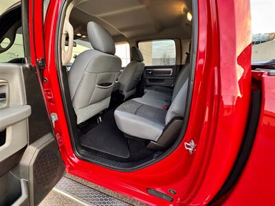 2014 RAM 1500 Big Horn   - Photo 22 - Madison, WI 53716
