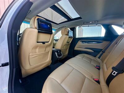 2014 Cadillac XTS Premium Vsport   - Photo 24 - Madison, WI 53716