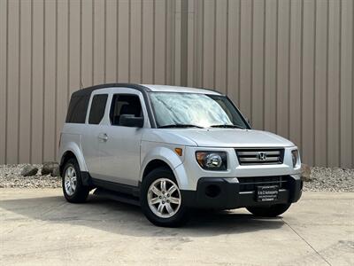 2007 Honda Element EX  Handicap Mobility - Photo 3 - Madison, WI 53716