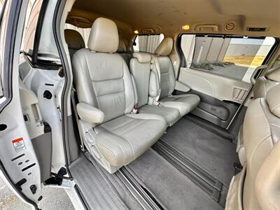 2015 Toyota Sienna XLE Premium 8-Passenger   - Photo 25 - Madison, WI 53716