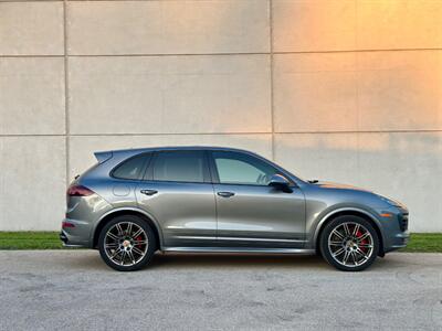 2016 Porsche Cayenne GTS   - Photo 3 - Madison, WI 53716