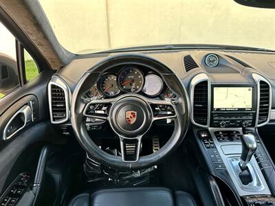 2016 Porsche Cayenne GTS   - Photo 12 - Madison, WI 53716