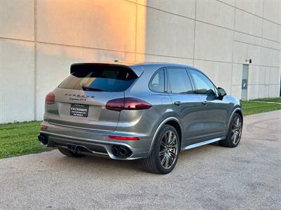 2016 Porsche Cayenne GTS   - Photo 5 - Madison, WI 53716