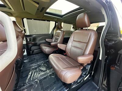 2019 Toyota Sienna Limited Premium 7-Passenger   - Photo 22 - Madison, WI 53716