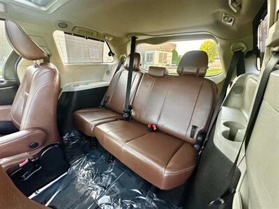 2019 Toyota Sienna Limited Premium 7-Passenger   - Photo 24 - Madison, WI 53716