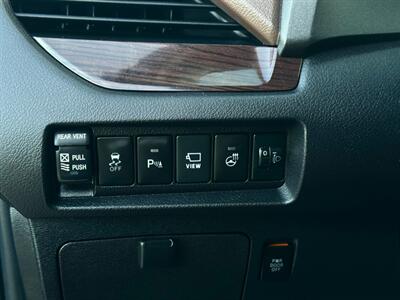 2019 Toyota Sienna Limited Premium 7-Passenger   - Photo 26 - Madison, WI 53716