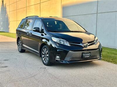 2019 Toyota Sienna Limited Premium 7-Passenger   - Photo 4 - Madison, WI 53716