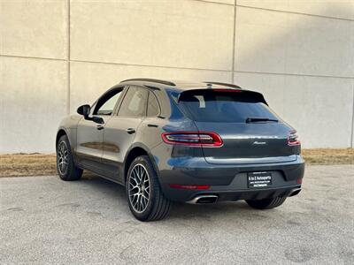 2018 Porsche Macan - Photo 10 - Madison, WI 53716