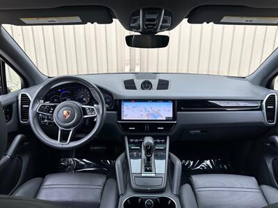 2019 Porsche Cayenne   - Photo 14 - Madison, WI 53716