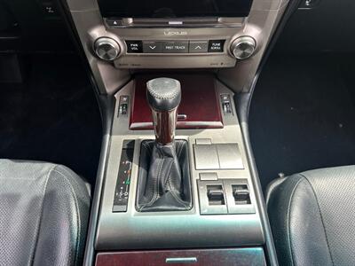 2017 Lexus GX 460   - Photo 29 - Madison, WI 53716