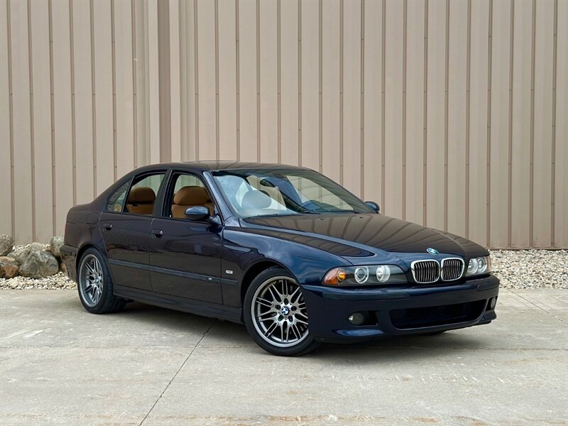 2002 BMW M5 photo