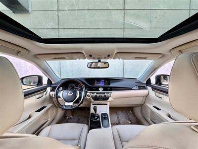 2013 Lexus ES 350 - Photo 13 - Madison, WI 53716