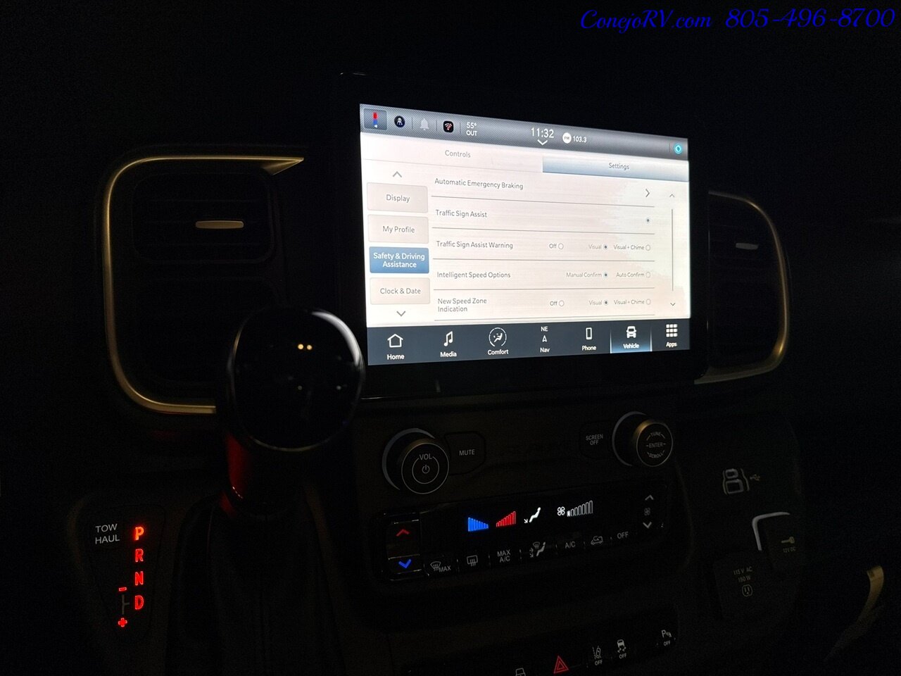 2026 Winnebago Solis 59PX **New For 2026 REAR SOFA** Pop Top Full Galley  Adaptive Cruise Control - Photo 39 - Thousand Oaks, CA 91360