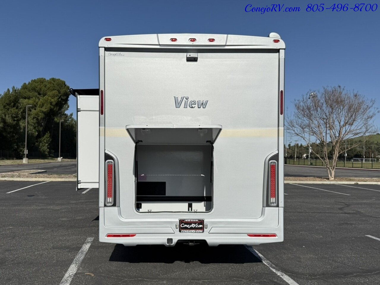 2025 Winnebago View 24T Slide-Out Murphy Bed Mercedes Turbo Diesel Full  Body Paint - Photo 43 - Thousand Oaks, CA 91360