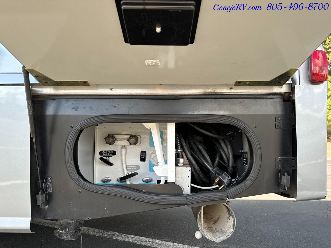 2017 Winnebago View 24J Slide-Out Mercedes Turbo Diesel Full Body Paint   - Photo 37 - Thousand Oaks, CA 91360