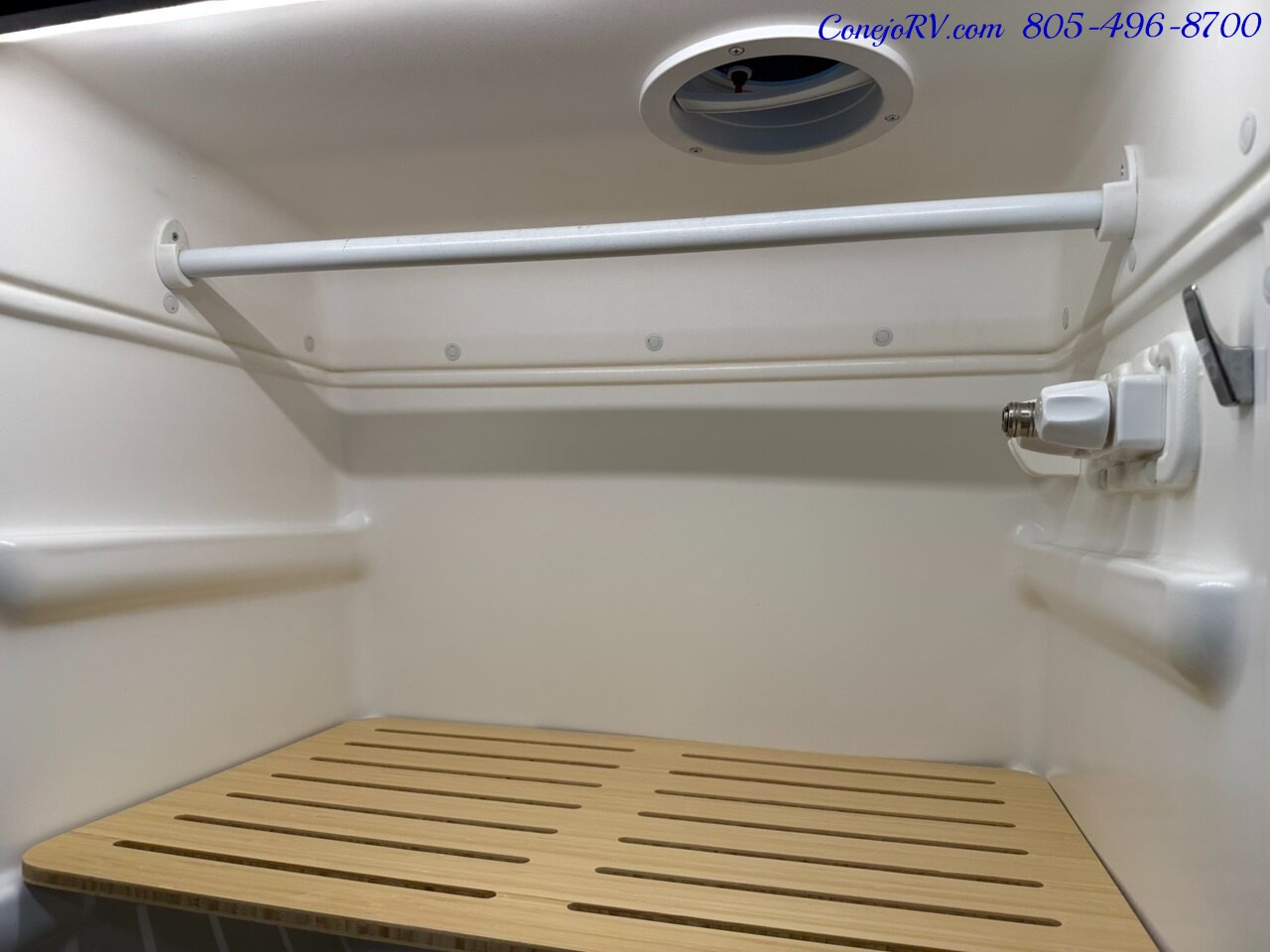 2023 Winnebago Revel 44E 2.0 4X4 Sprinter Mercedes Turbo Diesel,  320AH Lithium - Photo 15 - Thousand Oaks, CA 91360