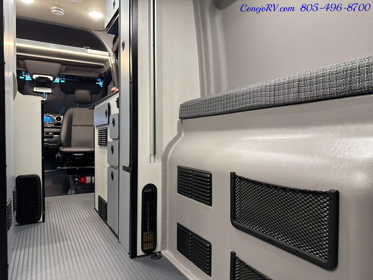 2023 Winnebago Revel 44E 2.0 4X4 Sprinter Mercedes Turbo Diesel,  320AH Lithium - Photo 26 - Thousand Oaks, CA 91360