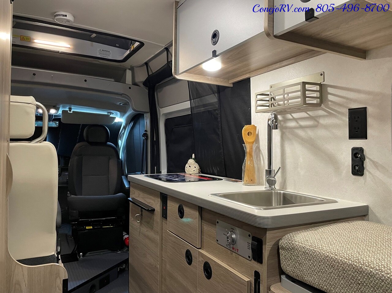 2023 WINNEBAGO Solis 59P Murphy Bed Pop Top Full Galley New Chassis  Adaptive Cruise - Photo 27 - Thousand Oaks, CA 91360