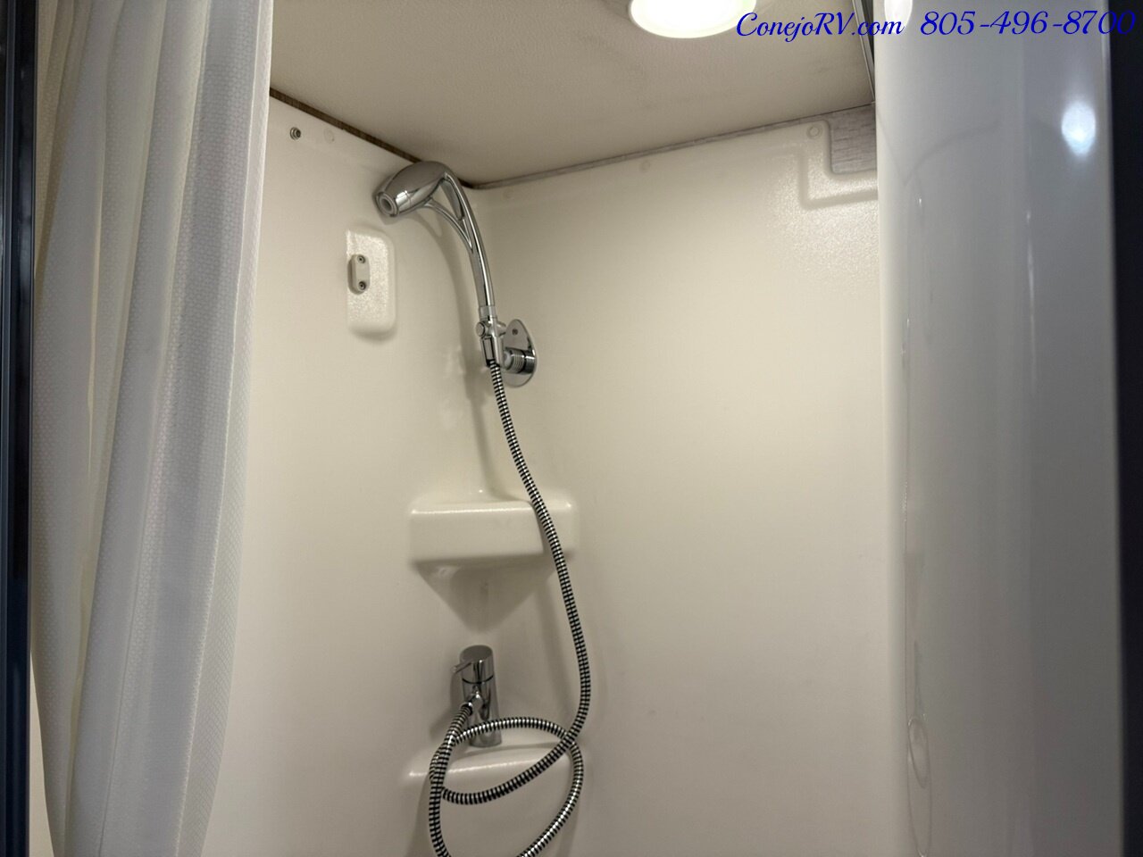 2026 Winnebago Ekko 23B Pop Top Mercedes Sprinter Lithium Power All Wheel  Drive - Photo 22 - Thousand Oaks, CA 91360