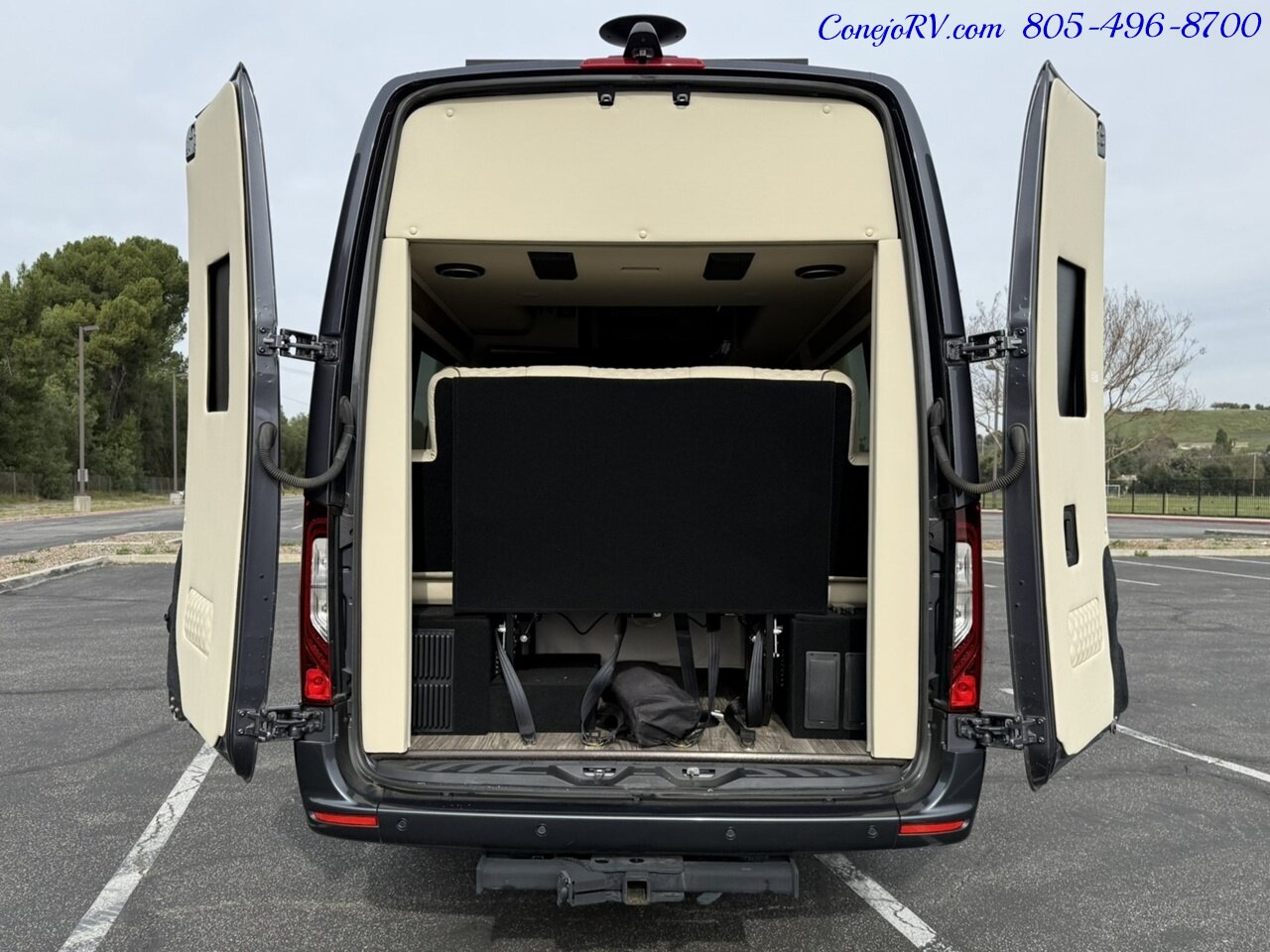 2023 Midwest Automotive Design Passage MD4 170 Mercedes Turbo Diesel Lithium Eco-Freedom Freedom Package 8K Miles - Photo 47 - Thousand Oaks, CA 91360