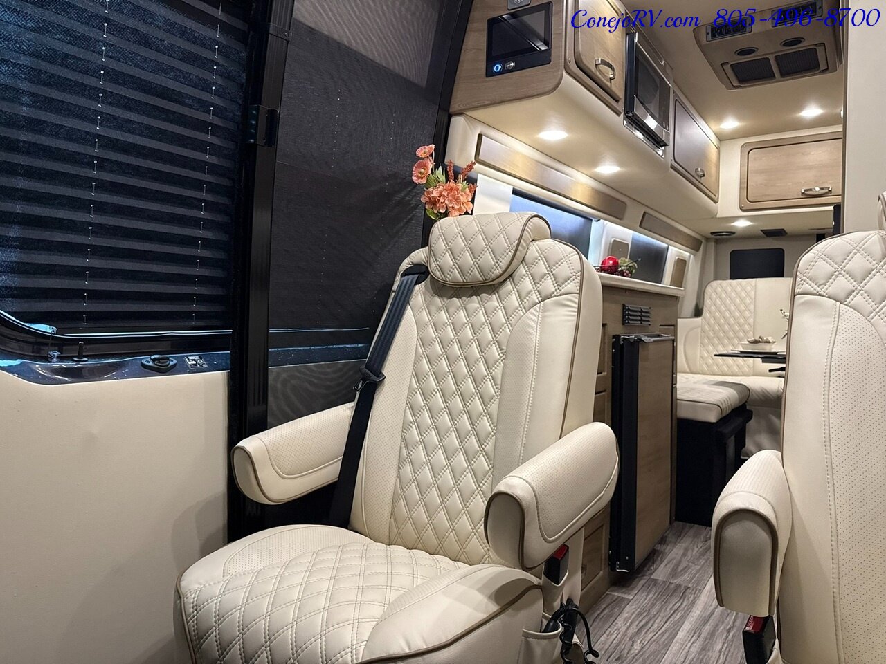 2023 Midwest Automotive Design Passage MD4 170 Mercedes Turbo Diesel Lithium Eco-Freedom Freedom Package 8K Miles - Photo 7 - Thousand Oaks, CA 91360