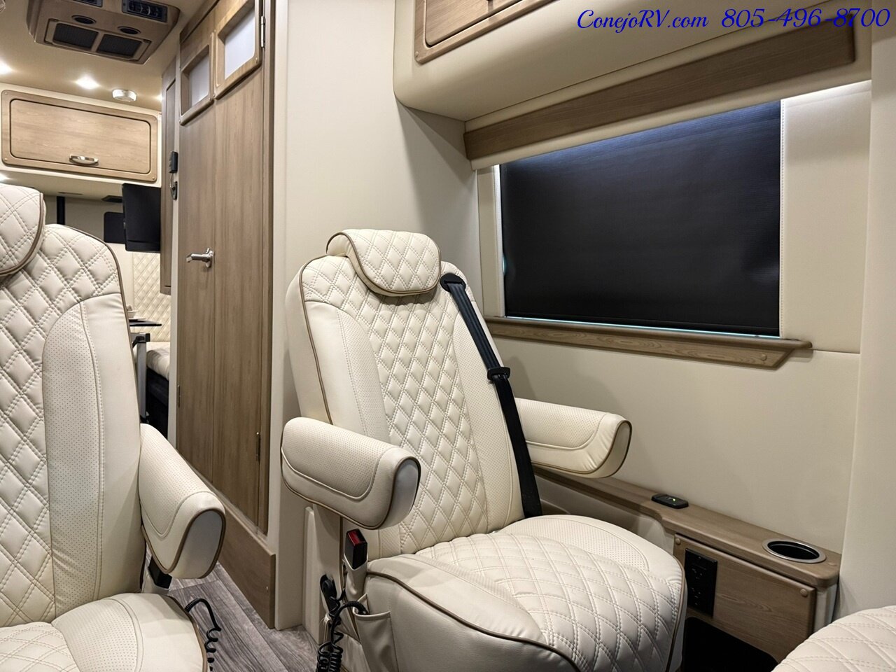 2023 Midwest Automotive Design Passage MD4 170 Mercedes Turbo Diesel Lithium Eco-Freedom Freedom Package 8K Miles - Photo 6 - Thousand Oaks, CA 91360