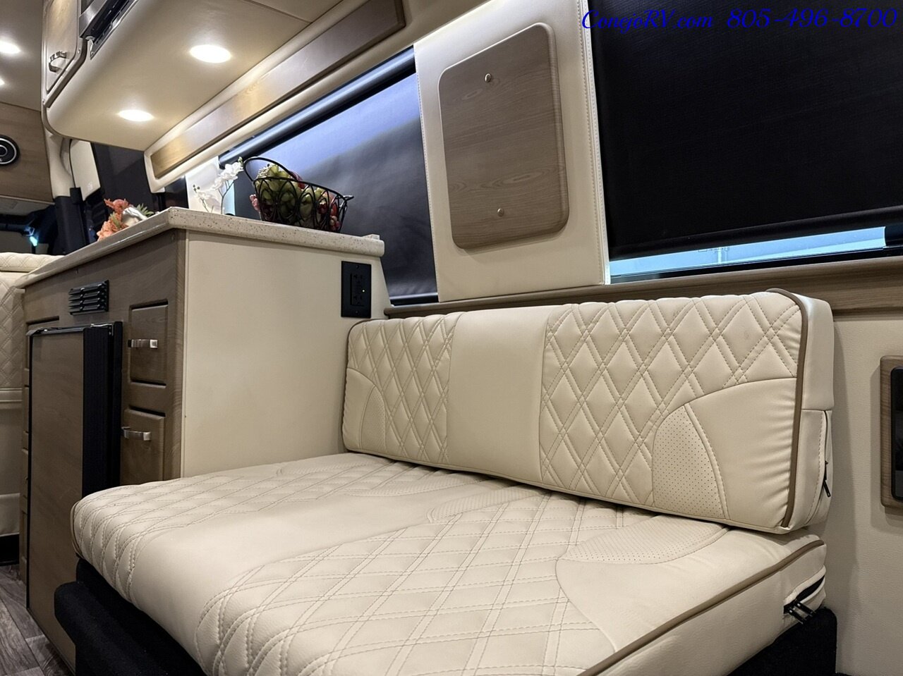 2023 Midwest Automotive Design Passage MD4 170 Mercedes Turbo Diesel Lithium Eco-Freedom Freedom Package 8K Miles - Photo 27 - Thousand Oaks, CA 91360