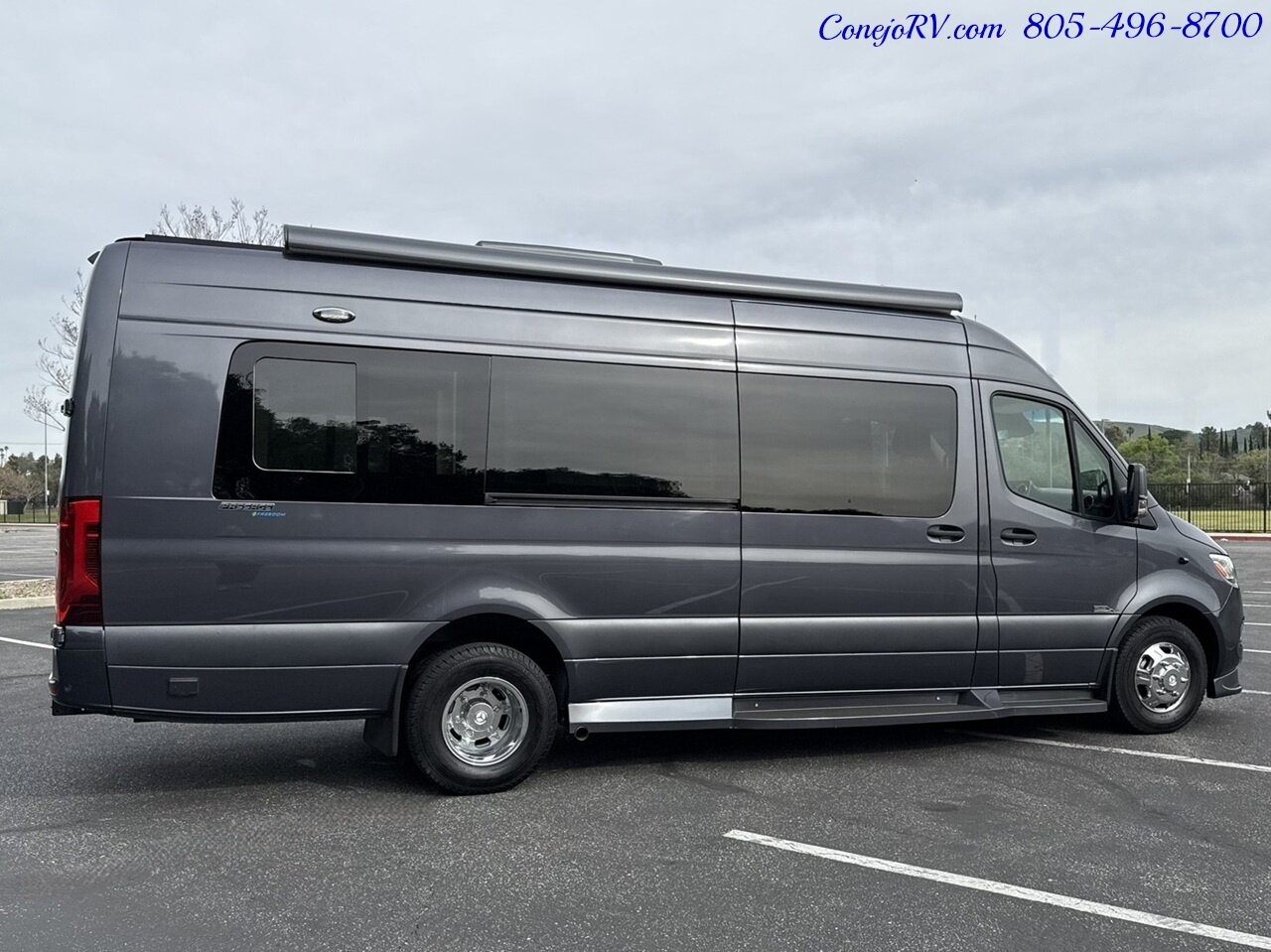 2023 Midwest Automotive Design Passage MD4 170 Mercedes Turbo Diesel Lithium Eco-Freedom Freedom Package 8K Miles - Photo 4 - Thousand Oaks, CA 91360