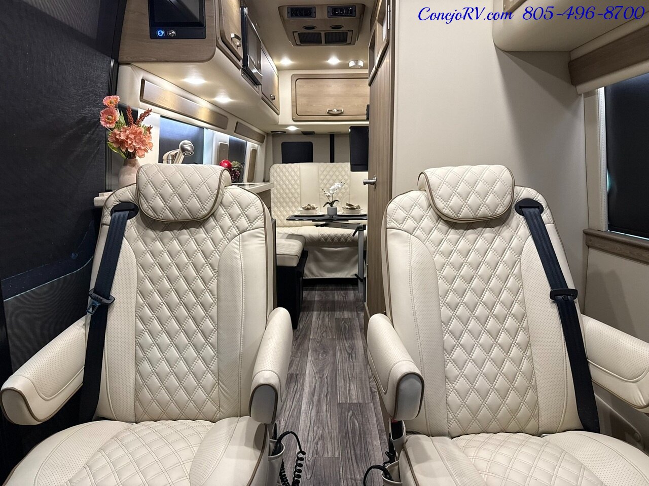 2023 Midwest Automotive Design Passage MD4 170 Mercedes Turbo Diesel Lithium Eco-Freedom Freedom Package 8K Miles - Photo 5 - Thousand Oaks, CA 91360