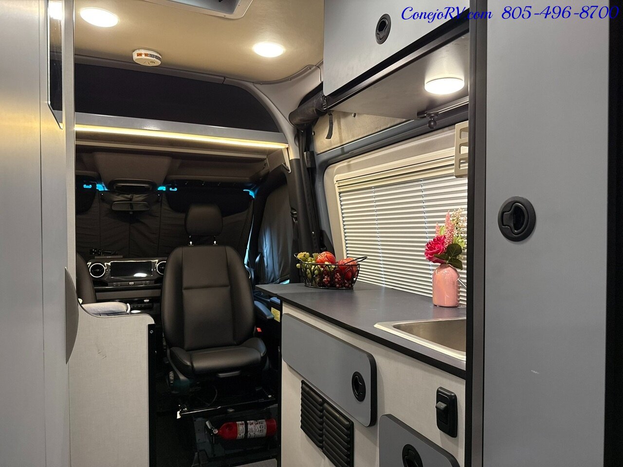 2022 Winnebago Revel 44E 4X4 Sprinter Mercedes Turbo Diesel Lithium  Batteries - Photo 33 - Thousand Oaks, CA 91360