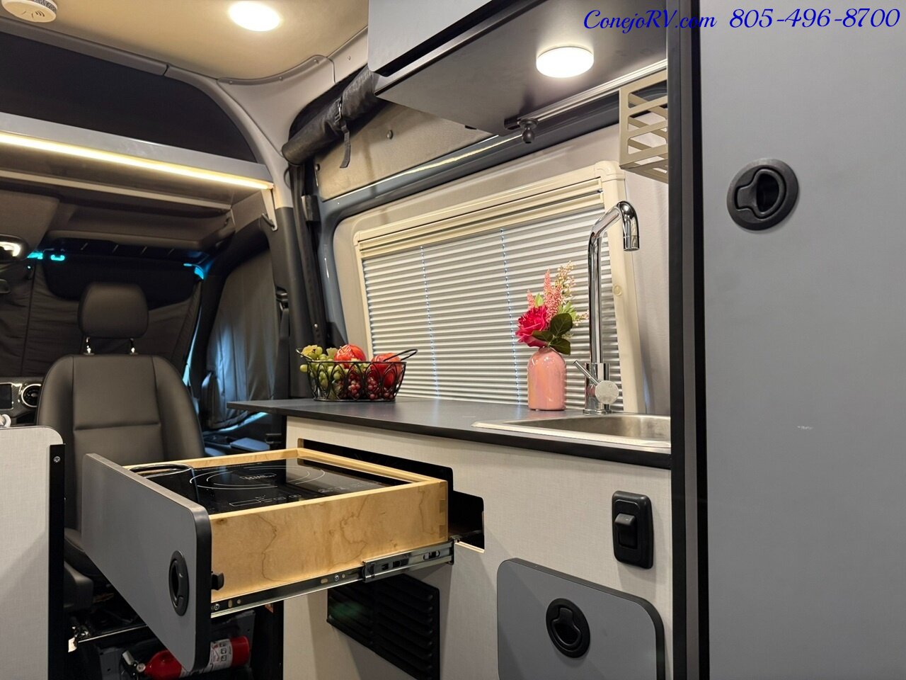 2022 Winnebago Revel 44E 4X4 Sprinter Mercedes Turbo Diesel Lithium  Batteries - Photo 16 - Thousand Oaks, CA 91360