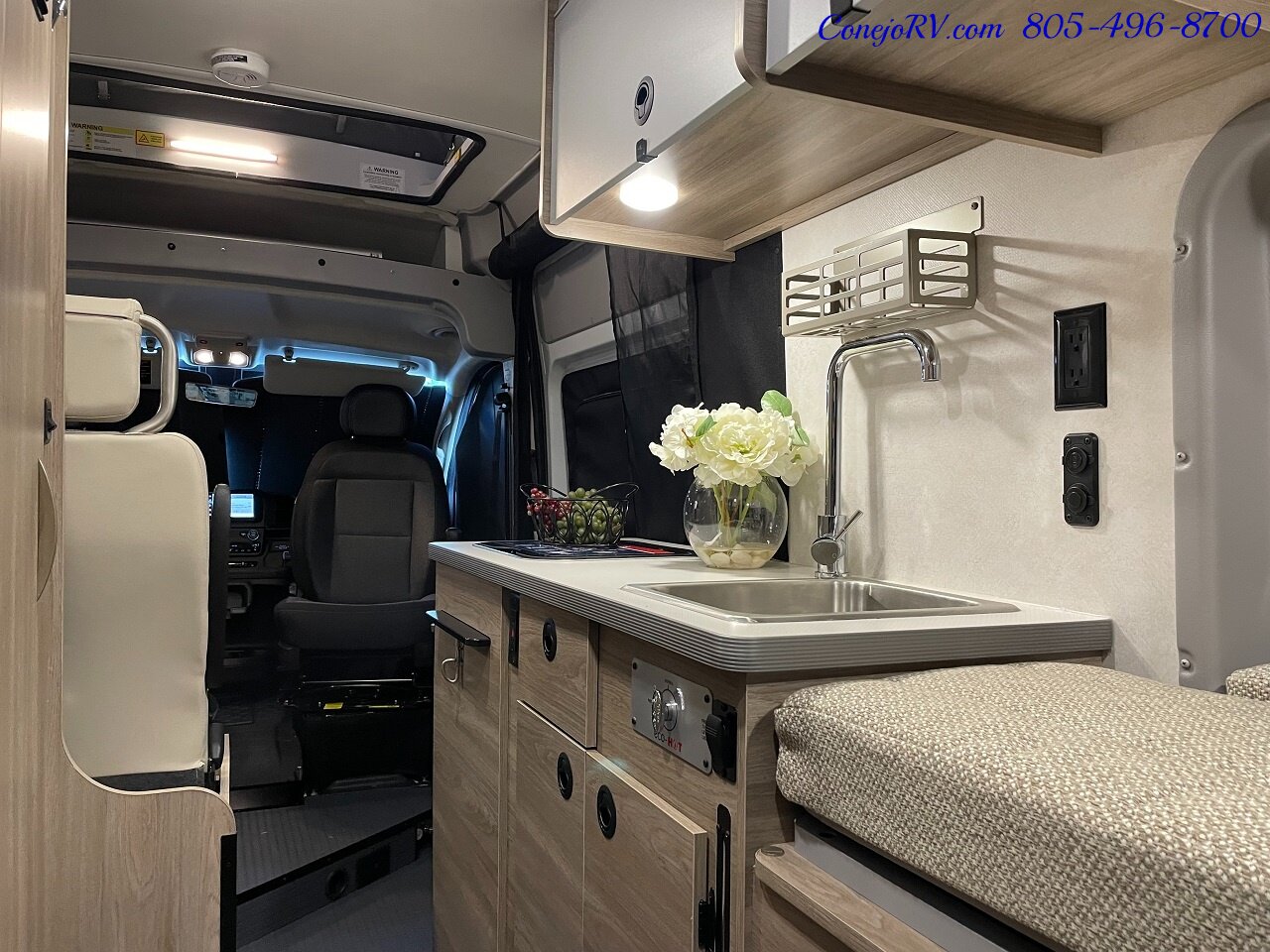 2023 WINNEBAGO Solis 59P Murphy Bed Pop Top Full Galley New Chassis  Adaptive Cruise - Photo 28 - Thousand Oaks, CA 91360