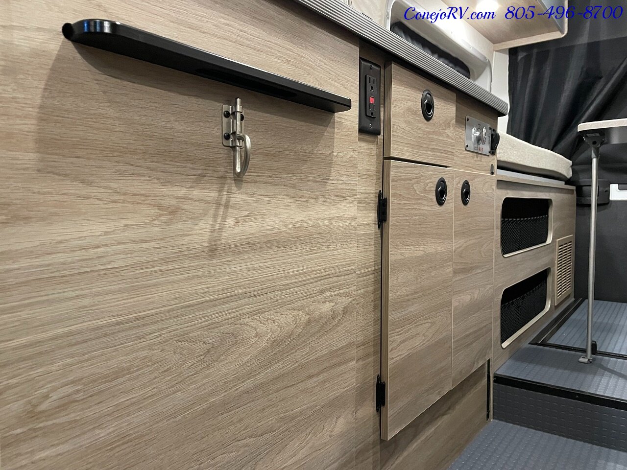 2023 WINNEBAGO Solis 59P Murphy Bed Pop Top Full Galley New Chassis  Adaptive Cruise - Photo 14 - Thousand Oaks, CA 91360