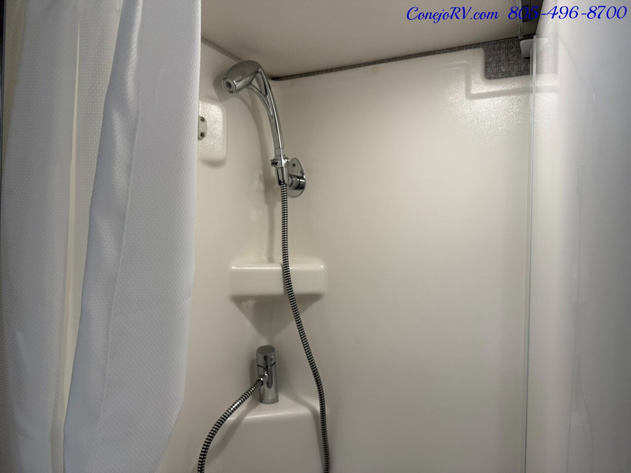 2026 Winnebago Ekko 23B Mercedes Sprinter Lithium Power All Wheel Drive - Photo 18 - Thousand Oaks, CA 91360