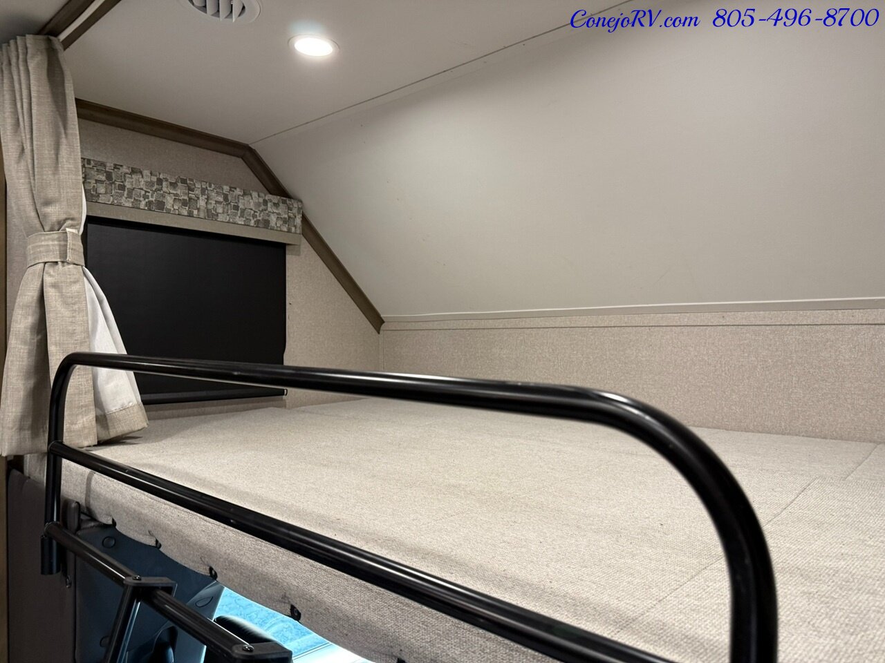 2022 Dynamax Isata 5 Series Xplorer 30FW FOUR WHEEL DRIVE Super-C Full Body Paint Cummins Turbo Diesel 16K Miles - Photo 32 - Thousand Oaks, CA 91360