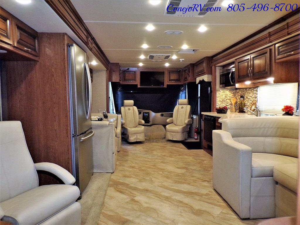 2017 Holiday Rambler Vacationer 36Y Triple Slide Like New Only 3K Miles   - Photo 29 - Thousand Oaks, CA 91360