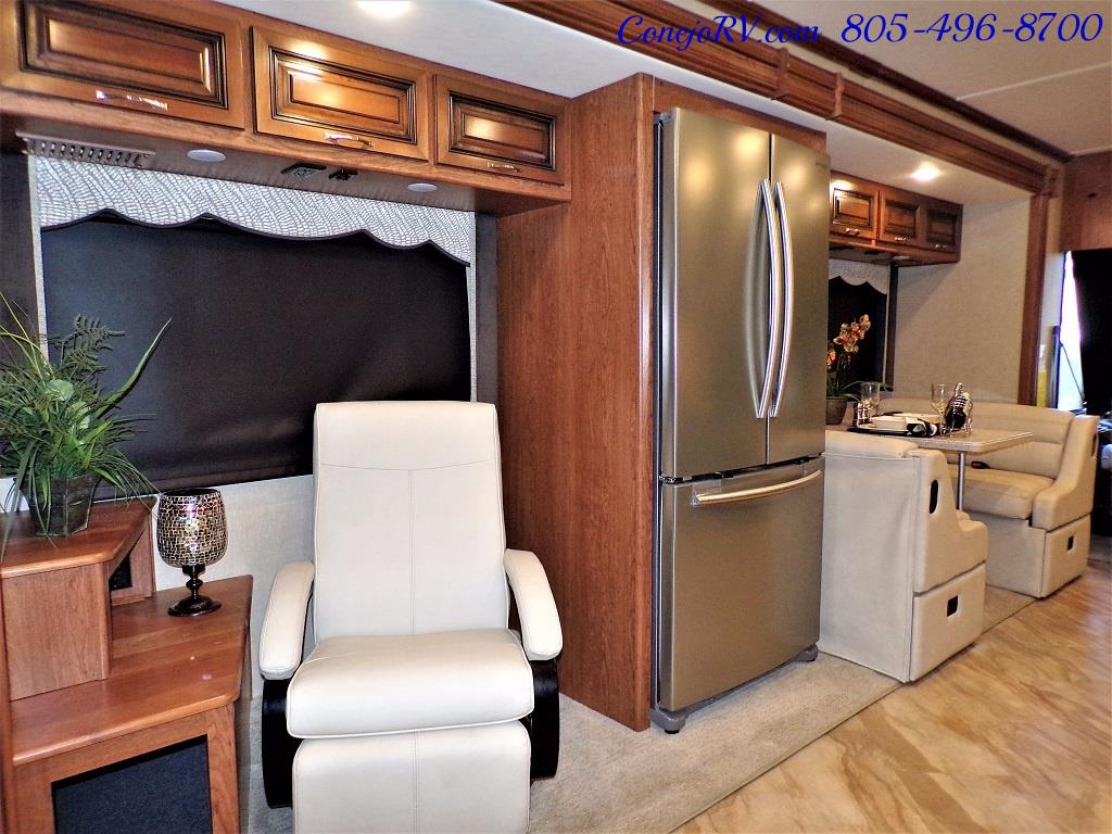 2017 Holiday Rambler Vacationer 36Y Triple Slide Like New Only 3K Miles   - Photo 13 - Thousand Oaks, CA 91360