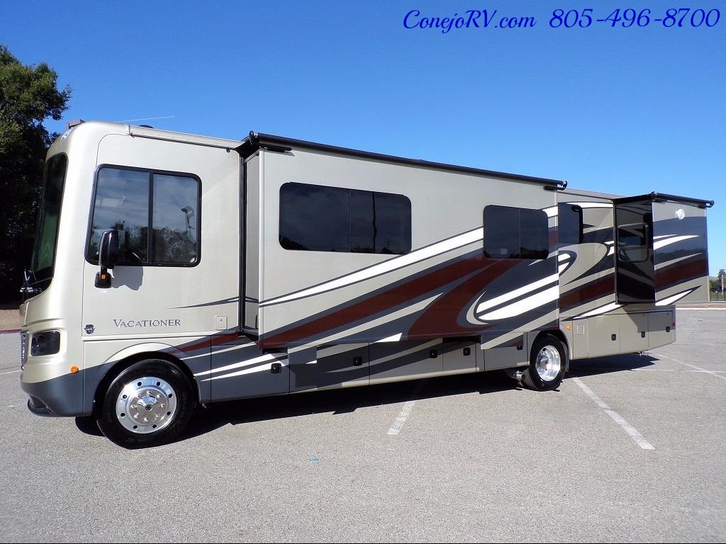 2017 Holiday Rambler Vacationer 36Y Triple Slide Like New Only 3K Miles   - Photo 55 - Thousand Oaks, CA 91360