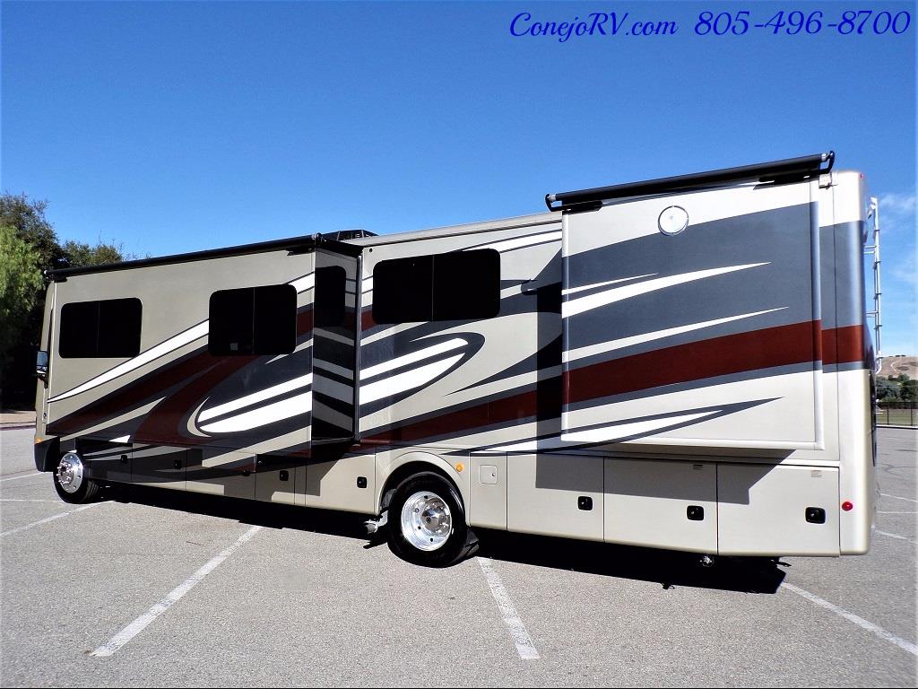 2017 Holiday Rambler Vacationer 36Y Triple Slide Like New Only 3K Miles   - Photo 2 - Thousand Oaks, CA 91360